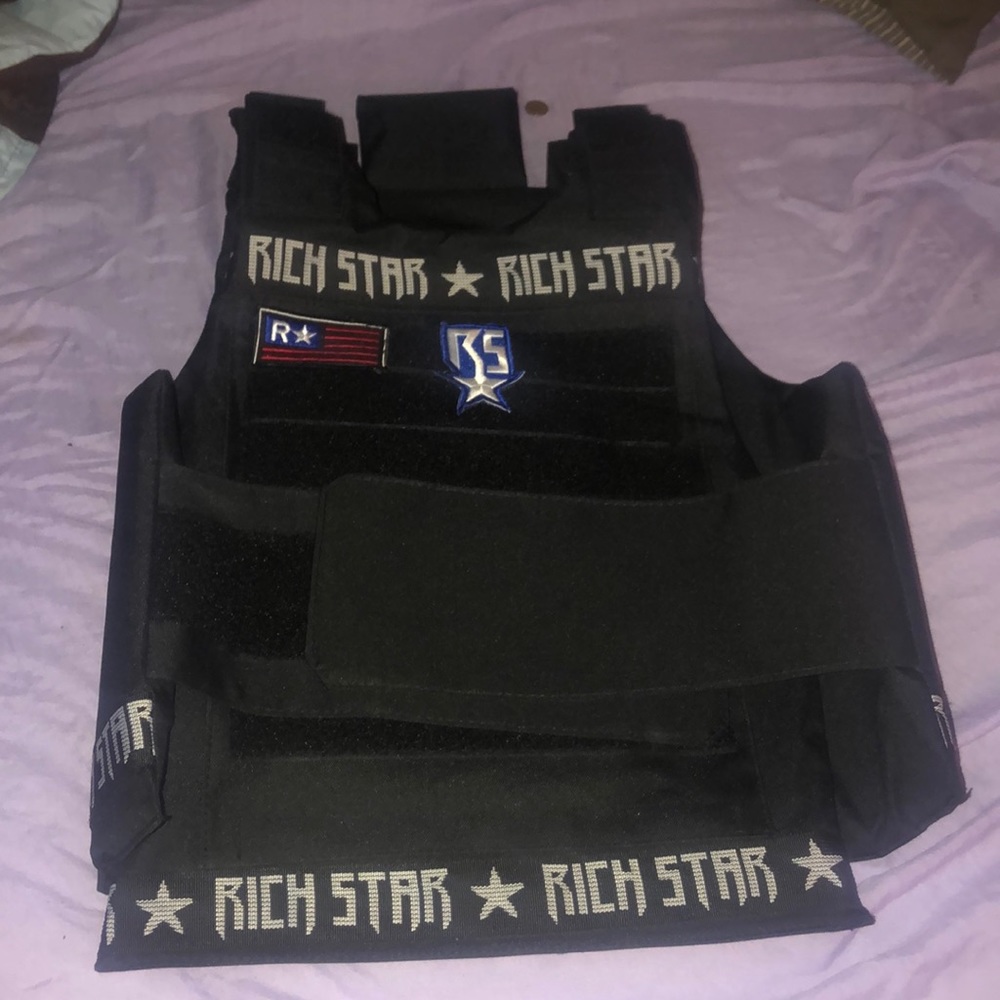 Rich star vest